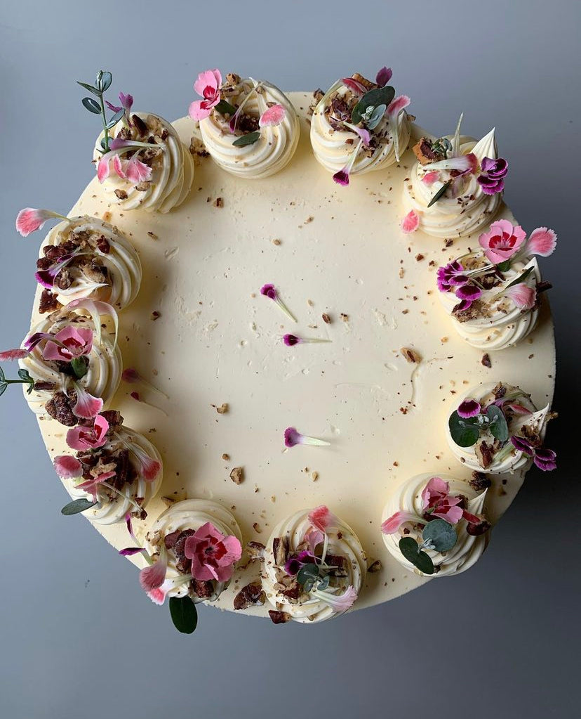 Vegan Chocolate & Biscoffi Cake